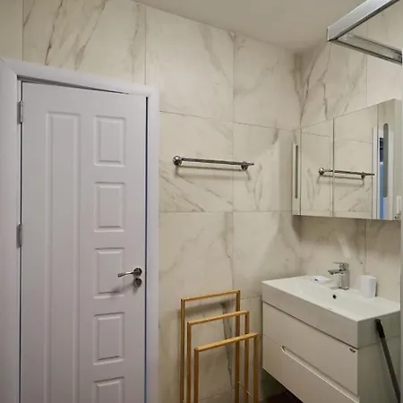 Cozy In The Elite Evergreen Апартаменты *