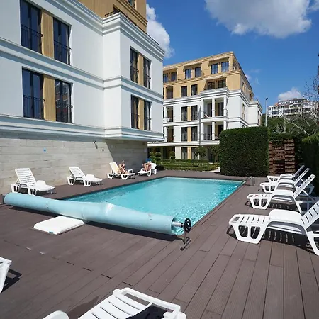 Cozy In The Elite Evergreen Апартаменты